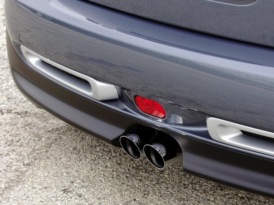  Mini Cooper S with JCW GP Tuning Kit 2005 года  (фото 9 из 25)